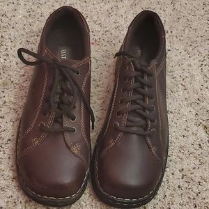 Women's Casual dress shoe